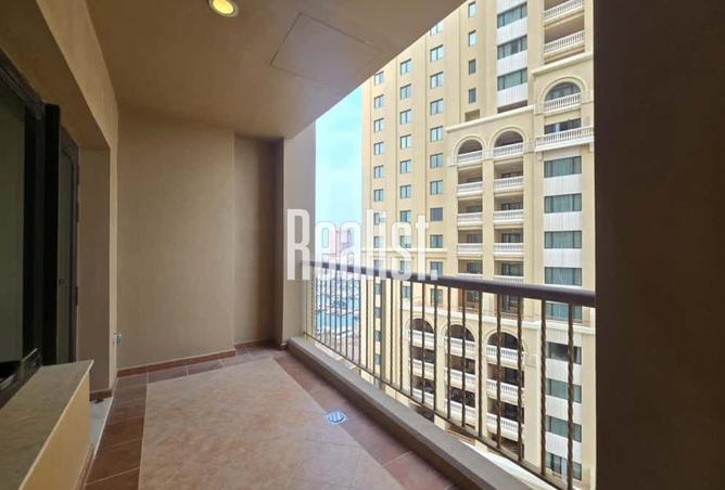 967946 - Property Image 2