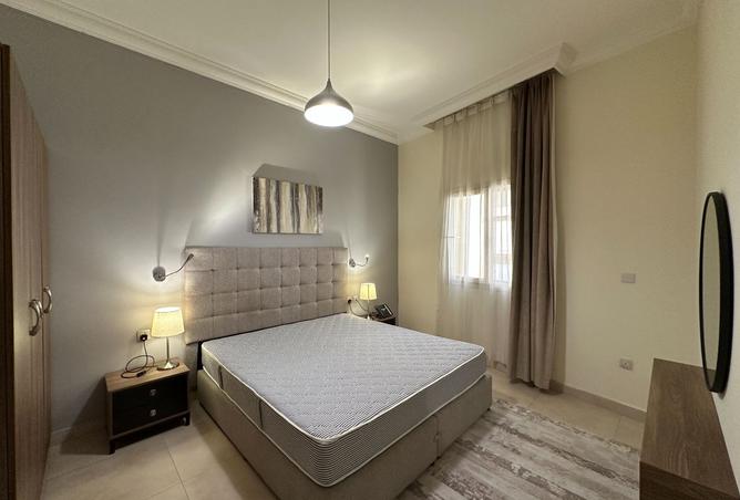 955054 - Property Image 3
