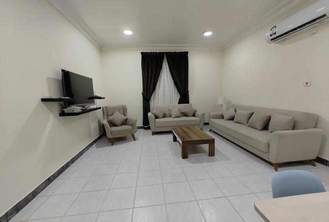 985253 - Property Main Image