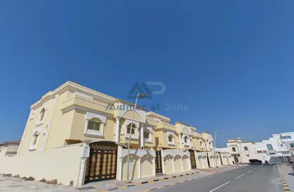 فيلا - 8 غرف نوم - 8 حمامات للبيع في الثمامة - الثمامة - الدوحة