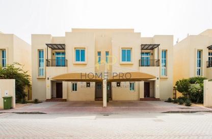 Villa - 4 Bedrooms - 5 Bathrooms for rent in Umm Al Seneem Street - Ain Khaled - Doha
