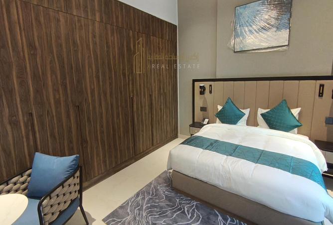 937042 - Property Image 3