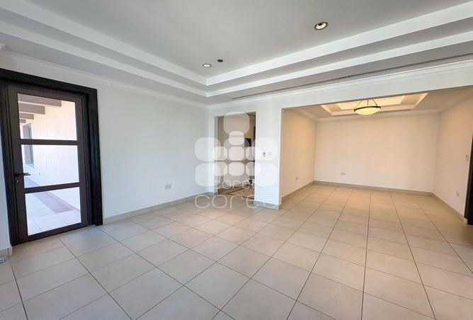 963923 - صورة العقار 3