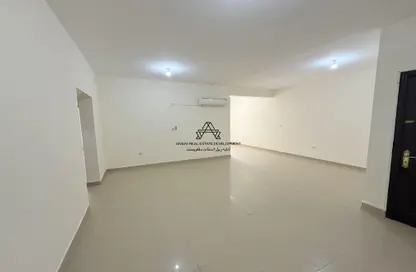 Apartment - 2 Bedrooms - 2 Bathrooms for rent in Fereej Kulaib - Doha