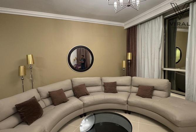 972643 - Property Image 2