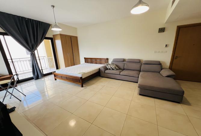 969683 - Property Image 3