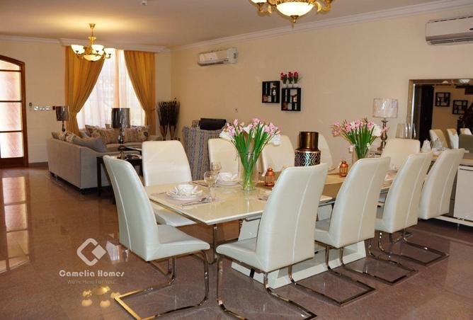 930499 - Property Image 2