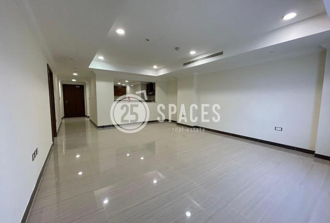 927643 - Property Image 3