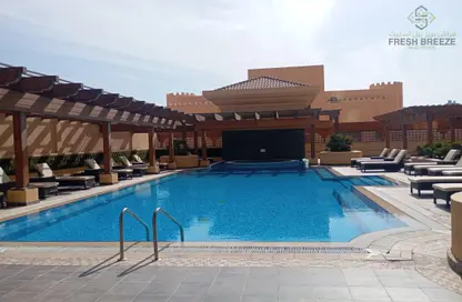 Apartment - 1 Bedroom - 2 Bathrooms for rent in Porto Arabia - The Pearl Island - Doha