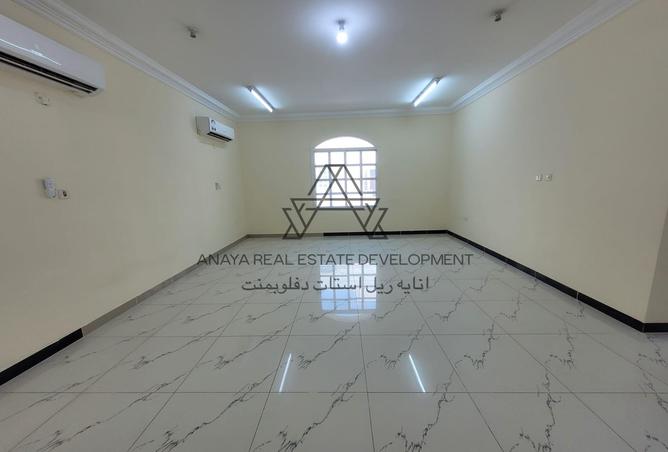 936586 - Property Image 2