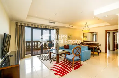 Apartment - 2 Bedrooms - 3 Bathrooms for rent in Tower 27 - Porto Arabia - The Pearl Island - Doha