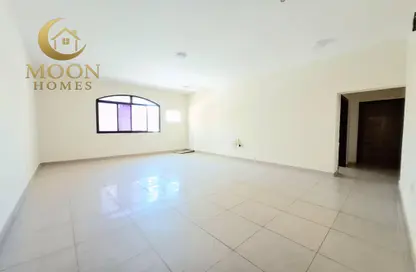 Apartment - 2 Bedrooms - 2 Bathrooms for rent in EB16 - Doha Al Jadeed - Doha