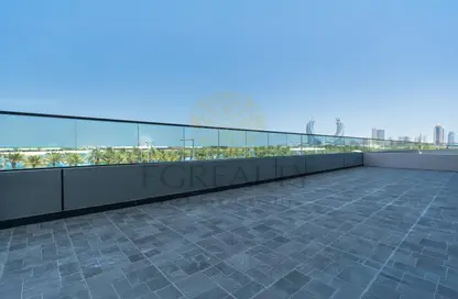 Apartment - 2 Bedrooms - 4 Bathrooms for sale in Lusail Residence - Marina District - Lusail Apartment - 2 Bedrooms - 4 Bathrooms for sale in Lusail Residence - Marina District - Lusail