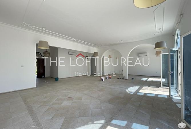 964996 - Property Image 3