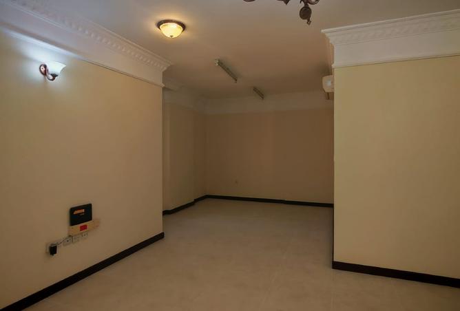 976719 - Property Image 2