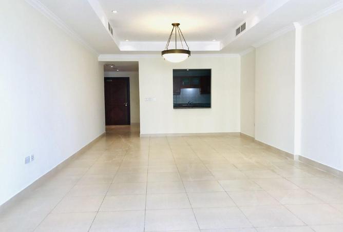 985504 - Property Image 3