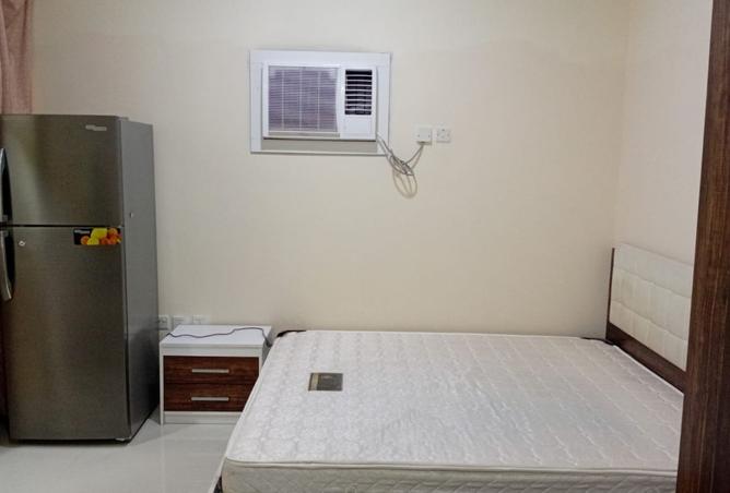 990693 - Property Main Image