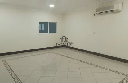 Apartment - 3 Bedrooms - 3 Bathrooms for rent in Anas Street - Fereej Bin Mahmoud North - Fereej Bin Mahmoud - Doha
