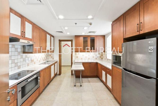 956995 - Property Image 3