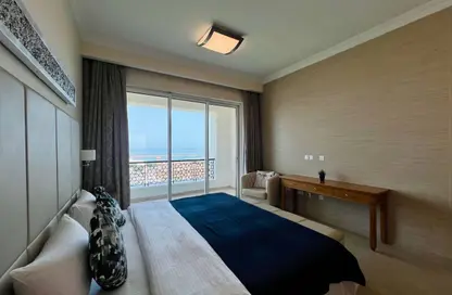 Apartment - 2 Bedrooms - 3 Bathrooms for rent in Tower 11 - Viva Bahriyah - The Pearl Island - Doha