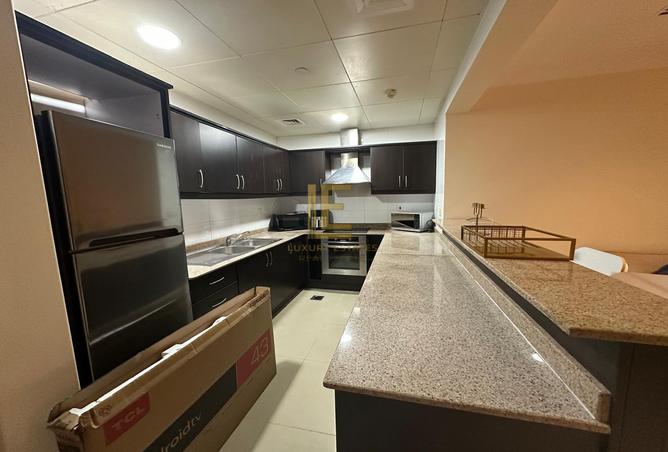 933557 - Property Image 3