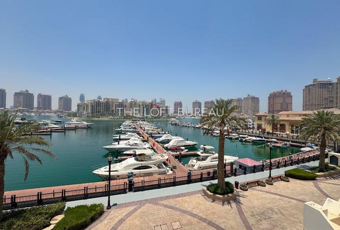 884098 - Property Image 2