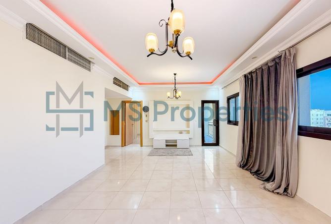 985688 - Property Main Image