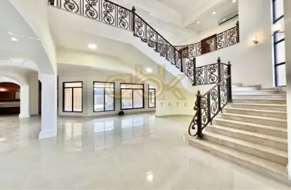 فيلا - 5 غرف نوم - 6 حمامات للايجار في فلل واست باي لاغون - وست باي لاجون - بحيرة وست لاجون - الدوحة