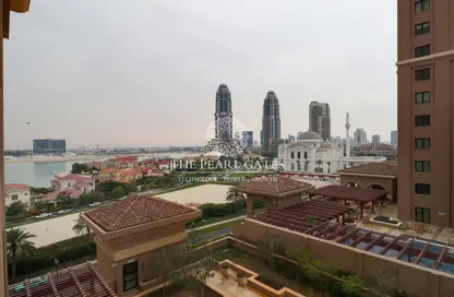 شقة - غرفة نوم - 2 حمامات للبيع في طريق بورتو الشرقي - بورتو أرابيا - جزيرة اللؤلؤة - الدوحة