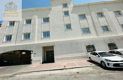 شقة - 3 غرف نوم - 3 حمامات للايجار في فريج كليب - الدوحة