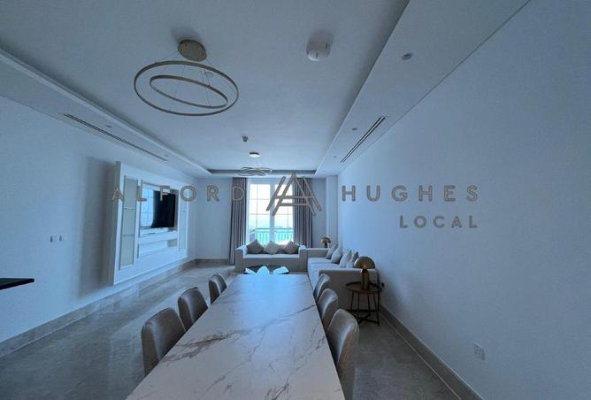 985636 - Property Image 2