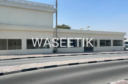 محل تجاري - استوديو - 1 حمام للايجار في شارع المرخية - المرخية - الدوحة