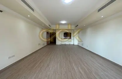 Apartment - 1 Bedroom - 2 Bathrooms for sale in East Porto Drive - Porto Arabia - The Pearl Island - Doha