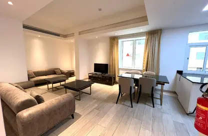 شقة - 2 غرف نوم - 2 حمامات للايجار في ريجنسي رزدنس مشيرب - مشيرب - الدوحة