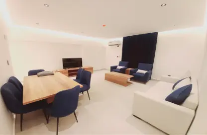 Apartment - 2 Bedrooms - 2 Bathrooms for rent in Umm Ghwailina Comm - Umm Ghuwalina - Umm Ghuwailina - Doha