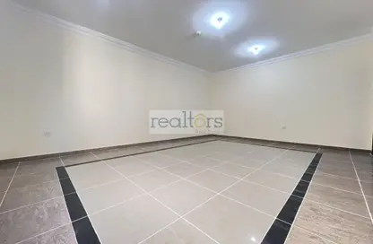 Empty Room image for: Apartment - 3 Bedrooms - 2 Bathrooms for rent in Regency Residence Al Sadd - Regency Residence Al Sadd - Al Sadd - Doha, Image 1