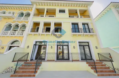 Townhouse - 3 Bedrooms - 5 Bathrooms for rent in Venezia - Qanat Quartier - The Pearl Island - Doha