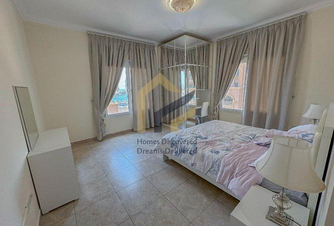 921278 - Property Image 2