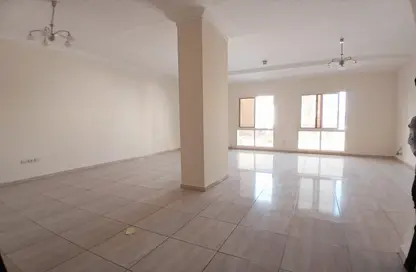 شقة - 2 غرف نوم - 3 حمامات للايجار في ام غوالينا تجارية - ام غويلينا - أم غويلينا - الدوحة