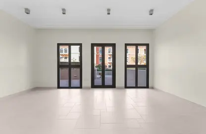 Apartment - 1 Bedroom - 2 Bathrooms for rent in Teatro - Qanat Quartier - The Pearl Island - Doha