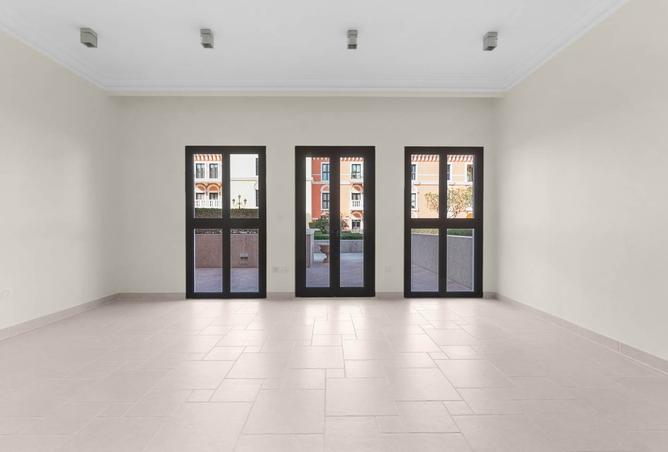 966194 - Property Main Image