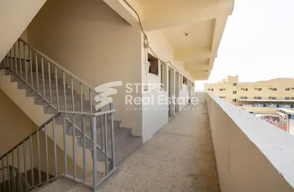 Labor Camp - Studio for rent in Industrial Area 4 - Industrial Area - Industrial Area - Doha