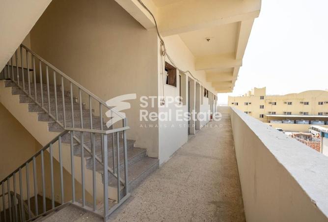 967869 - Property Main Image