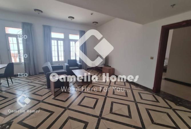 967566 - Property Image 2