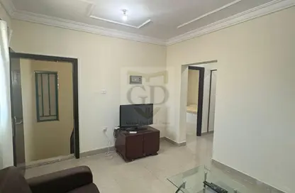 شقة - غرفة نوم - 1 حمام للايجار في شارع المطار القديم - طريق المطار القديم - الدوحة