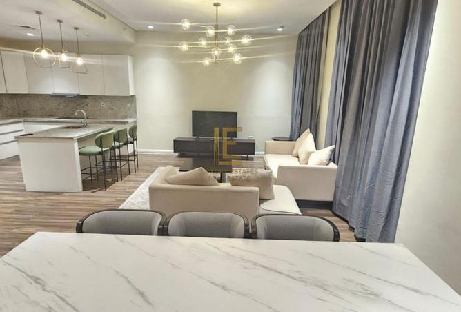 974525 - Property Image 2