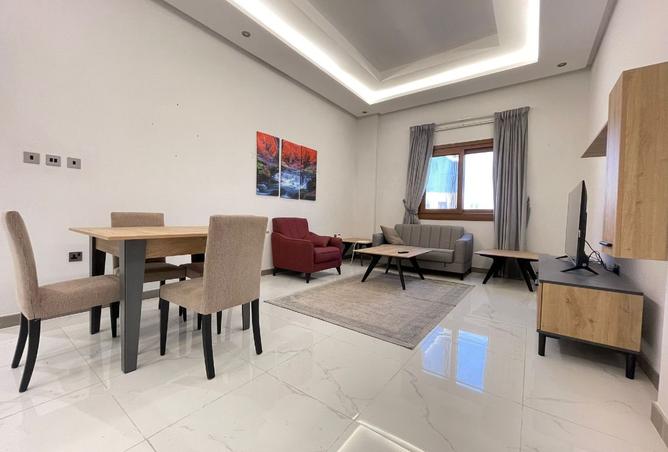 970083 - Property Image 2