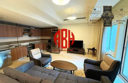 Apartment - 1 Bedroom - 2 Bathrooms for rent in Lusail Marina Heights - Marina District - Lusail