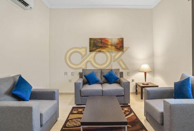 944019 - Property Image 3