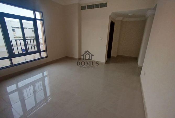 1005871 - Property Image 2